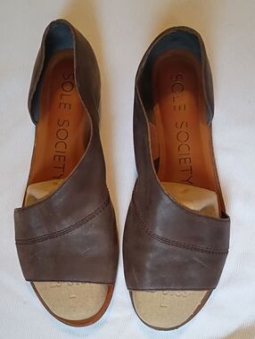 Sole Society colvan Brown Leather Asymmetrical Sandal